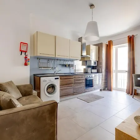 Modern In A Top Location Apartment Saint Julian's